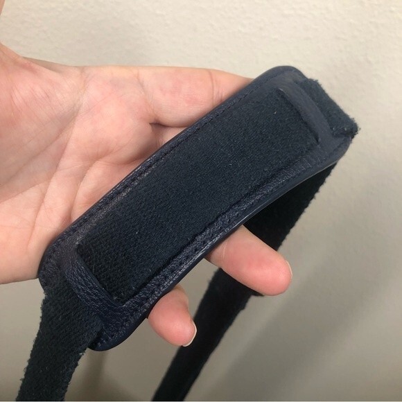 The Sak Lucia Leather Crossbody Bag Blue Everyday Casual Purse - Picture 7 of 16